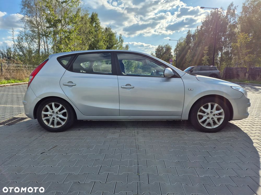 Hyundai i30 1.6 CRDi Base + EU5 - 5