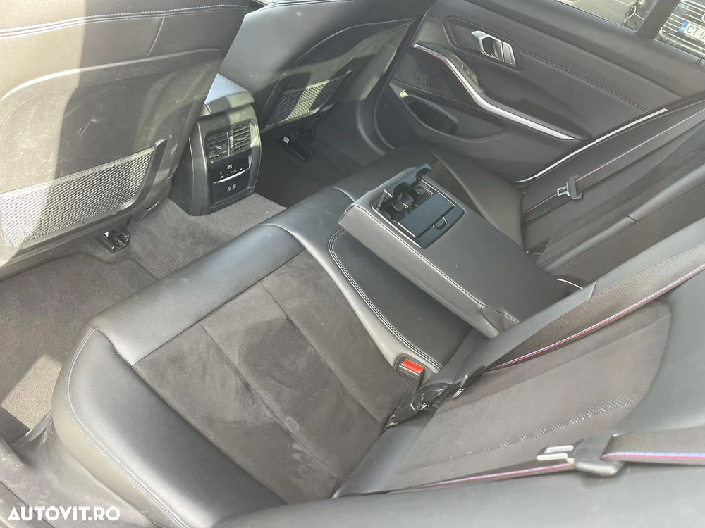 BMW Seria 3 318i Aut. M Sport - 20