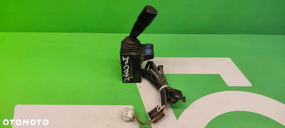 Przełącznik Kierunek Jazdy Rewers Merlo P 26.6 - 3