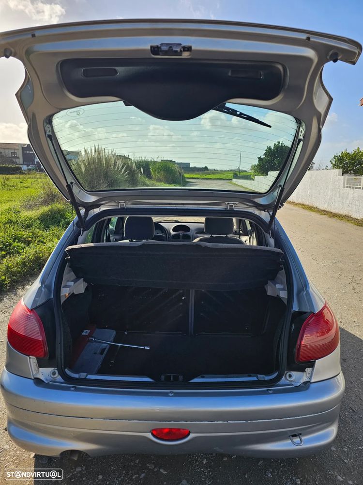 Peugeot 206 1.1 Color Line - 18