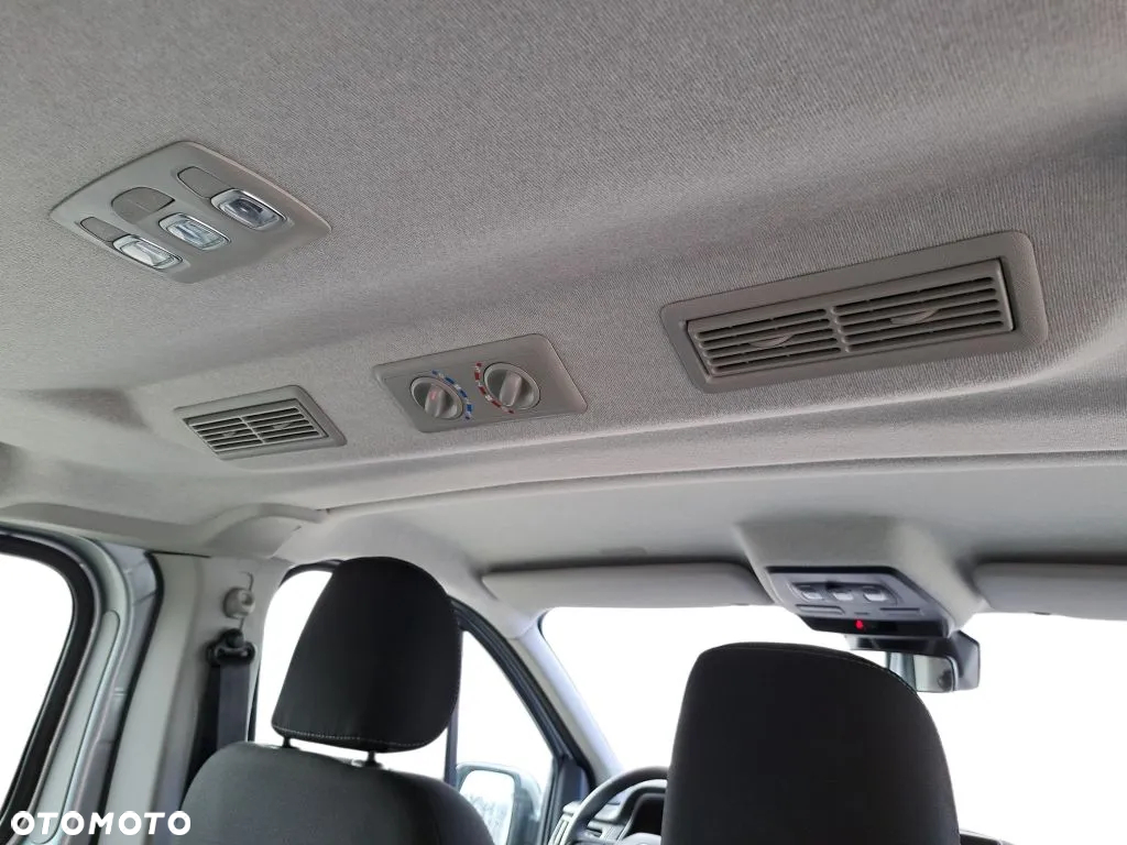 Renault TRAFIC 9-CIO MIEJSCOWY - 21