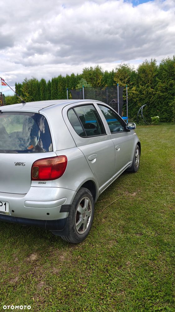 Toyota Yaris 1.3 Sol - 7