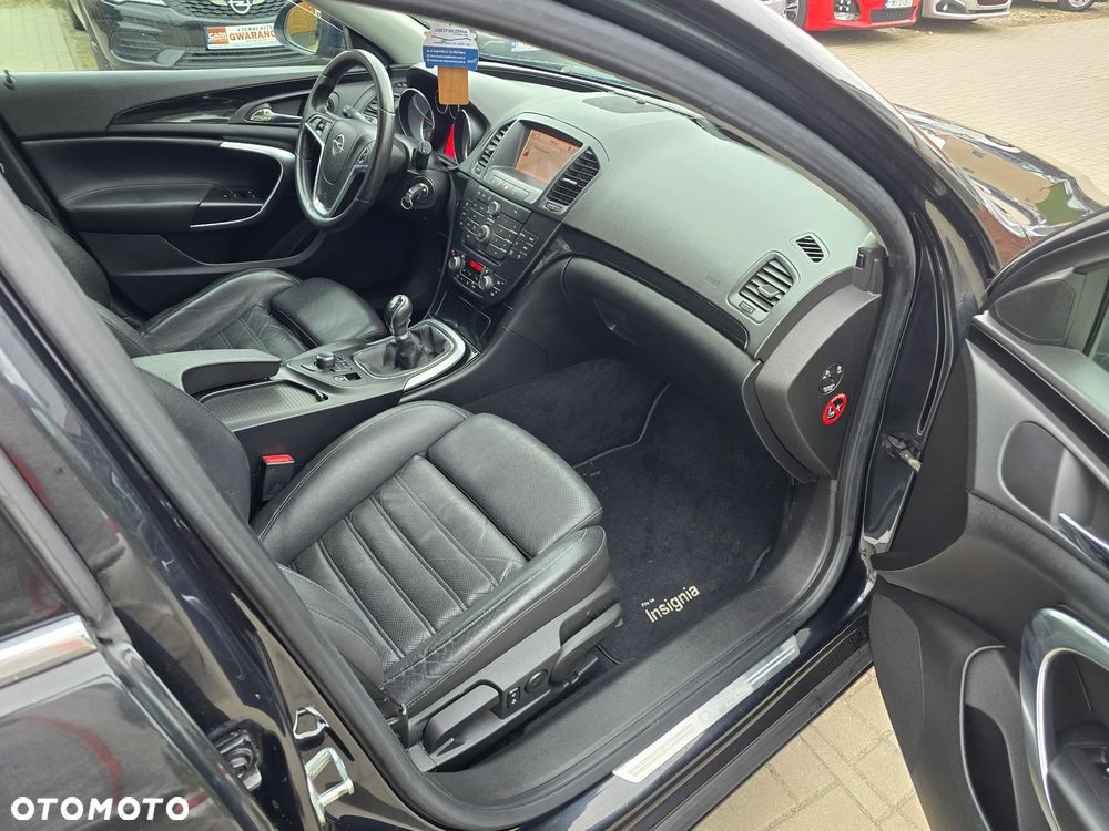 Opel Insignia - 11