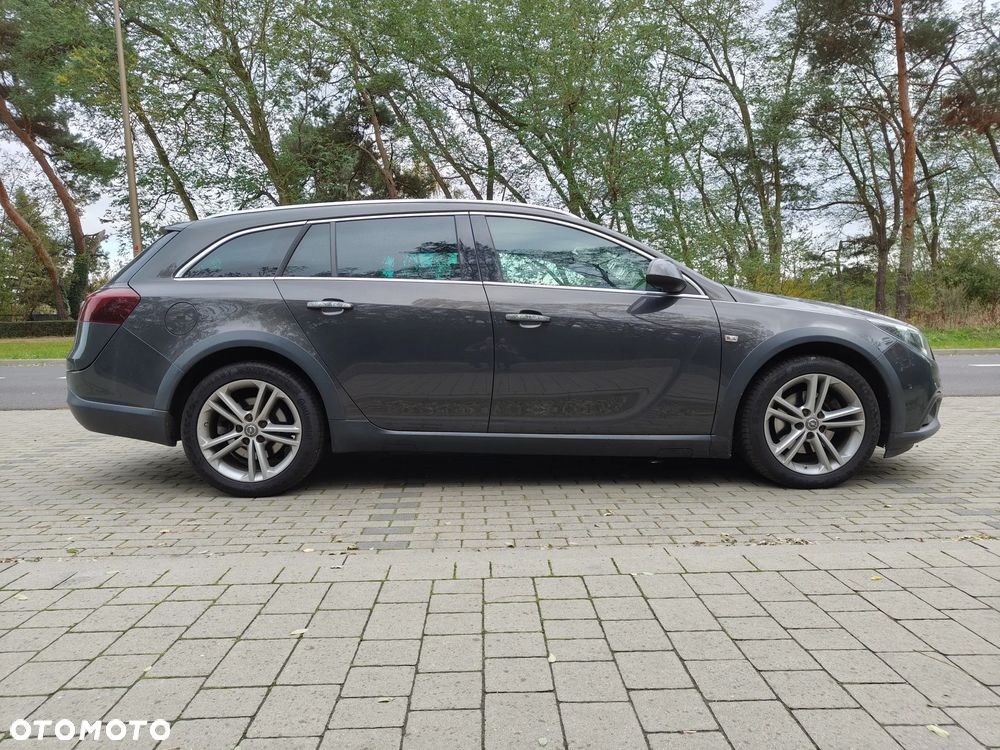 Opel Insignia Country Tourer 2.0 Diesel Exclusive - 1