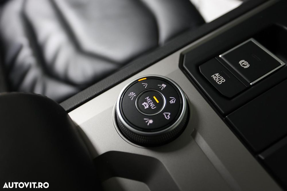 Volkswagen Touareg V6 TDI Elegance - 23