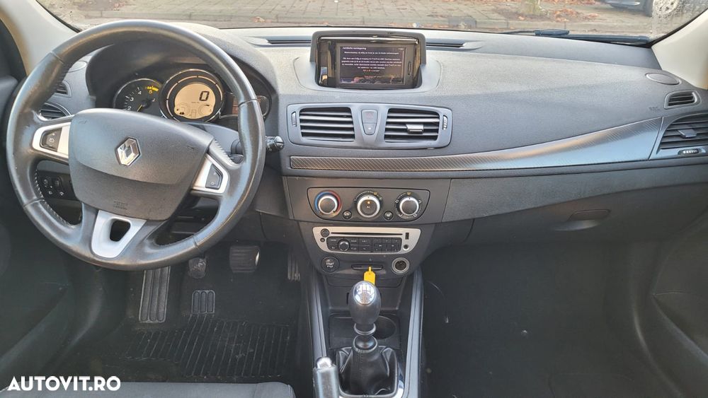 Renault Megane ENERGY dCi 110 Start & Stop Dynamique - 5