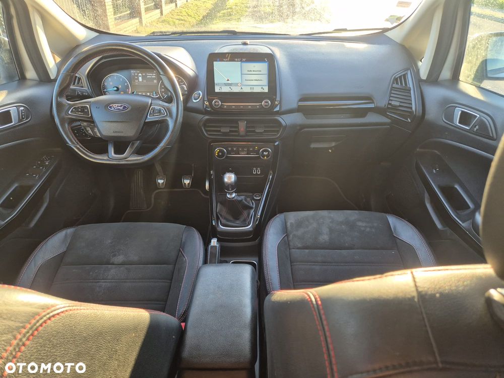 Ford EcoSport - 11