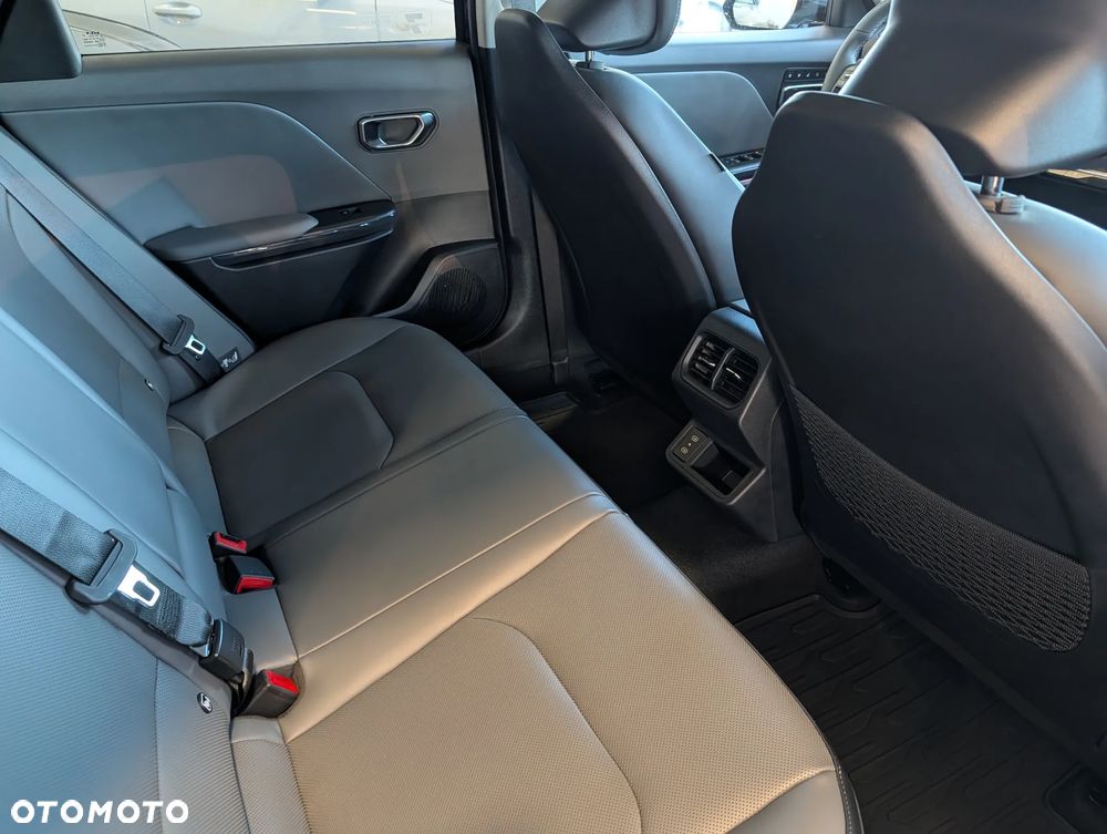 Kia K4 1.6 T-GDI L - 6