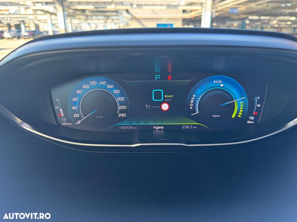 Peugeot 3008 Plug-In Hybrid 225 e-EAT8 Allure Pack - 29