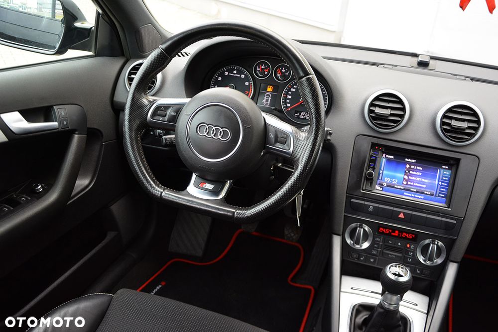 Audi A3 Sportback 1.8 TFSI S line Sportpaket - 3