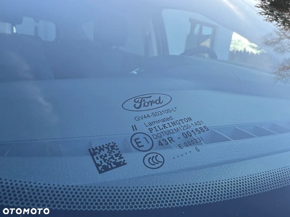 Ford Kuga 2.0 TDCi 4x4 Vignale - 19