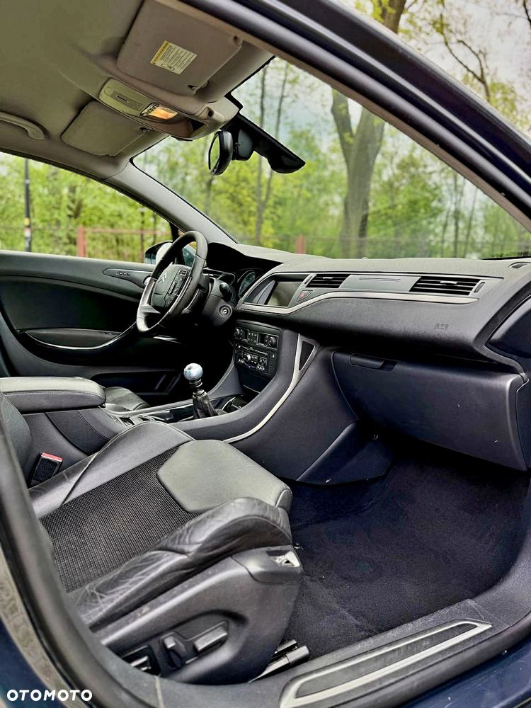 Citroën C5 HDi 140 FAP Exclusive - 11