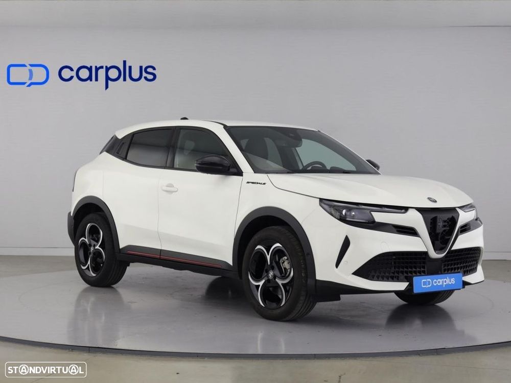 Alfa Romeo Junior 1.2 eDCT6 - 2