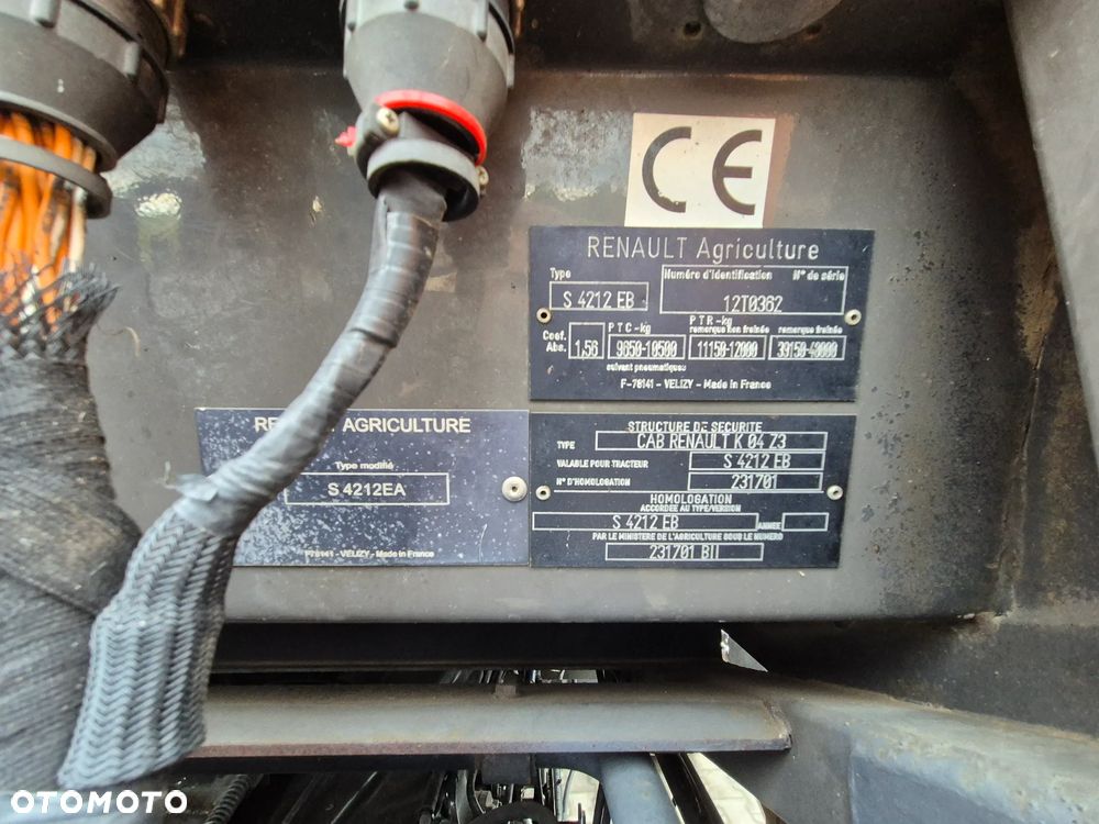 Renault Ares 710 RZ - 10