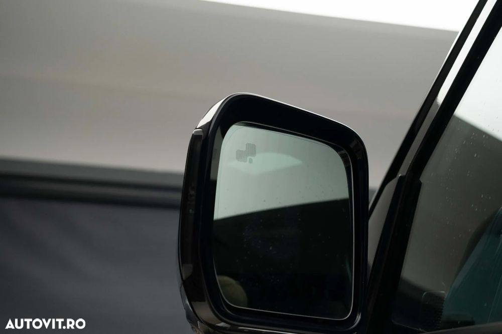 Land Rover Defender 90 3.0 D250 MHEV SE - 15