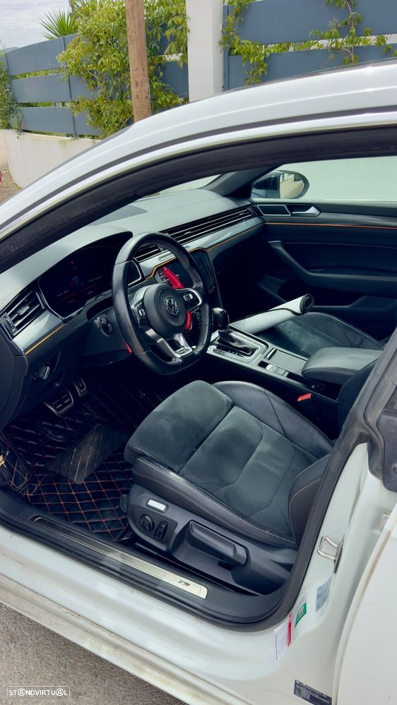 VW Arteon 2.0 TDI R-Line DSG 4Motion - 14