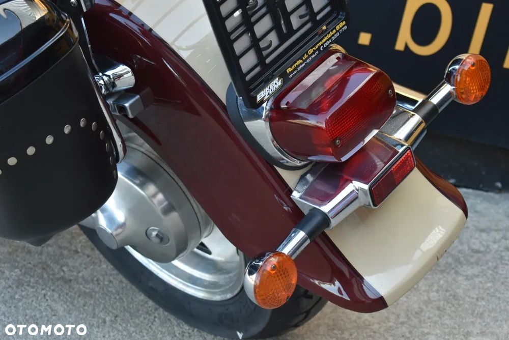Suzuki VL 1500 Intruder LC - Boulevard C90 - 17