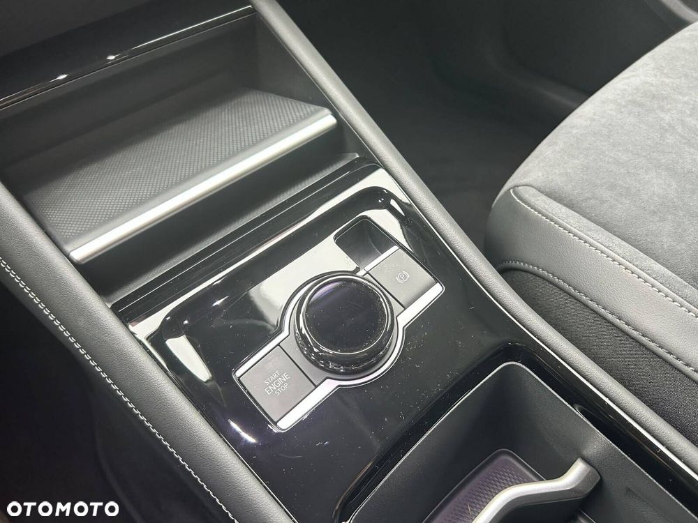Volkswagen Tiguan - 19