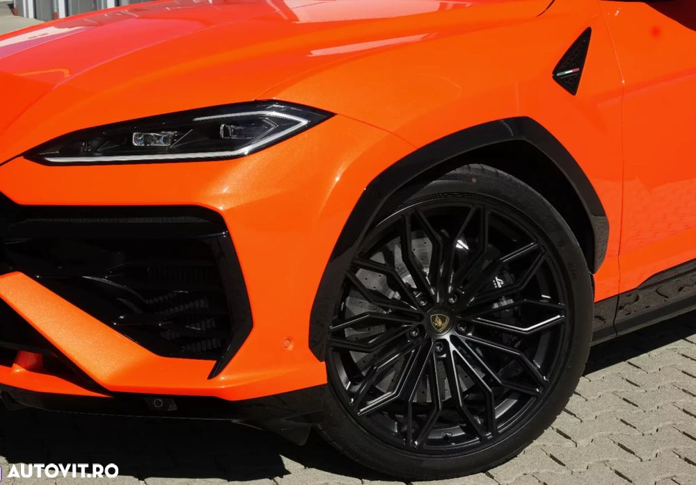 Lamborghini URUS - 5