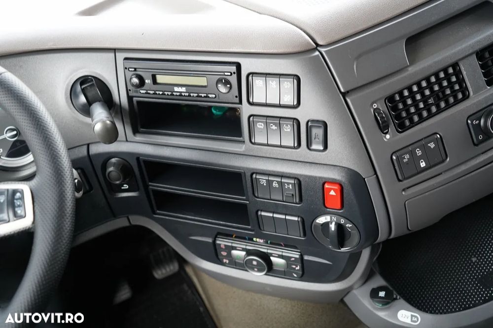 DAF XF 480 / BDF / 6X2 / CUPLAJ TANDEM / SSC / I-PARK COOL / PUNTE RIDICATĂ / WECON - 32