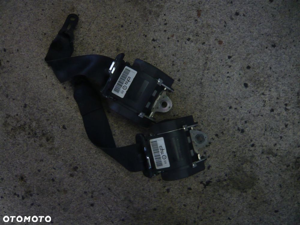 Pas bezpieczeństwa lewy prawy tył komplet BMW e90 - 1