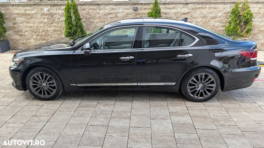 Lexus Seria LS - 3
