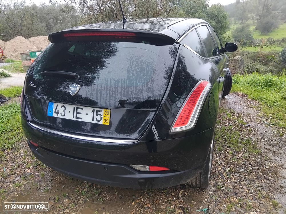 Lancia Delta 1.4 T-Jet Oro - 4