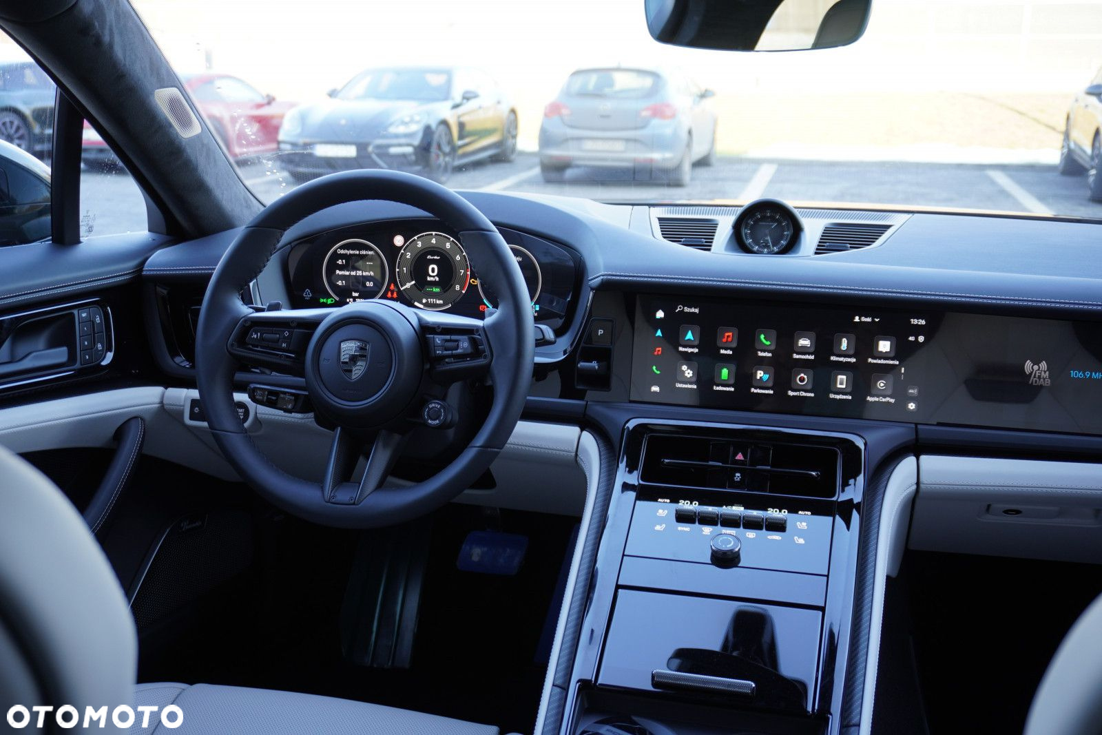Porsche Panamera - 17