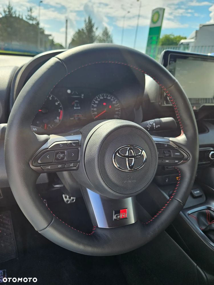 Toyota Yaris GR 1.6 Dynamic - 18