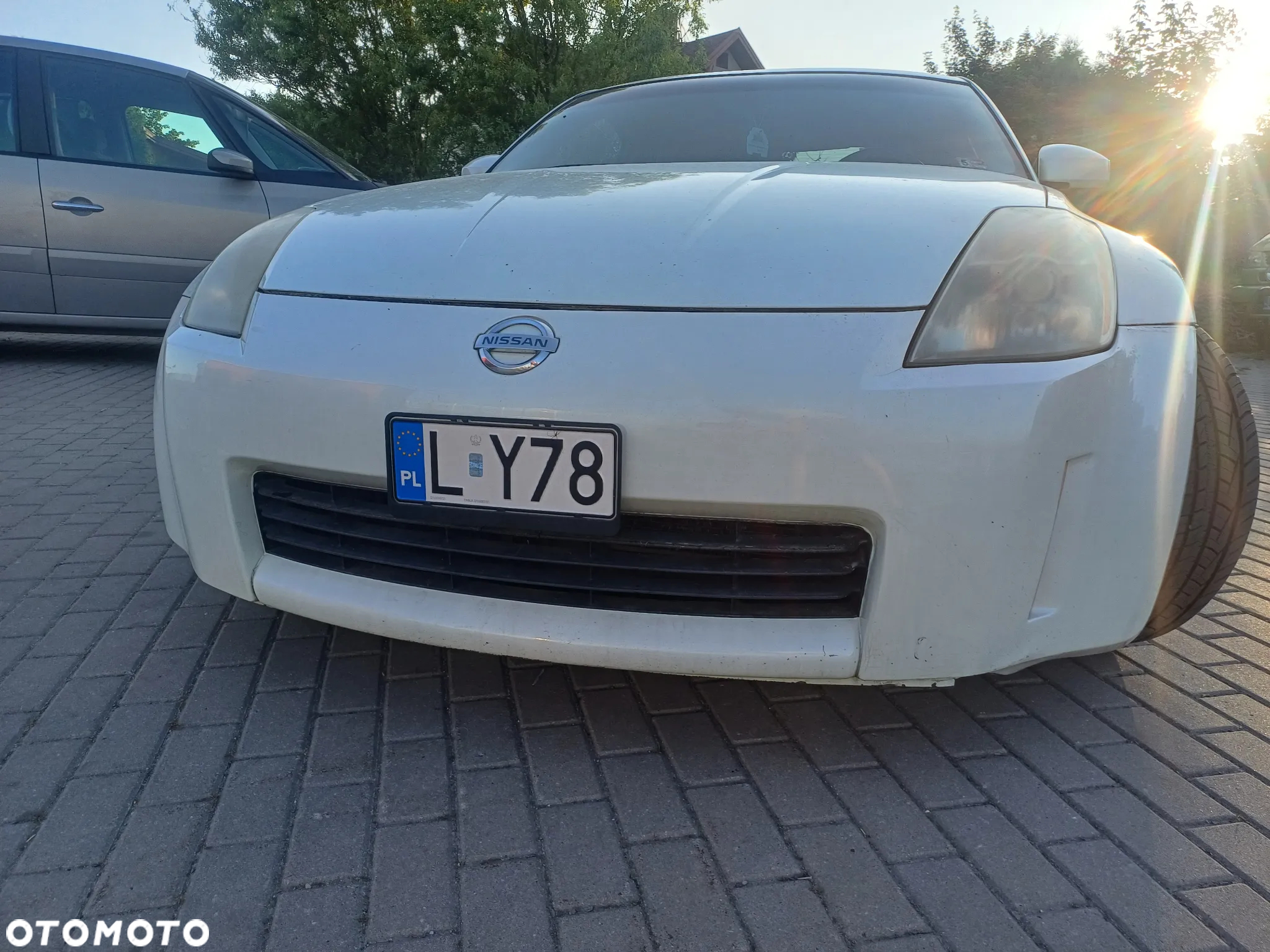 Nissan 350 Z - 7