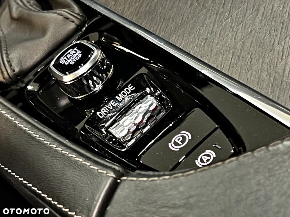 Volvo V90 Cross Country B5 D AWD Momentum Pro - 6