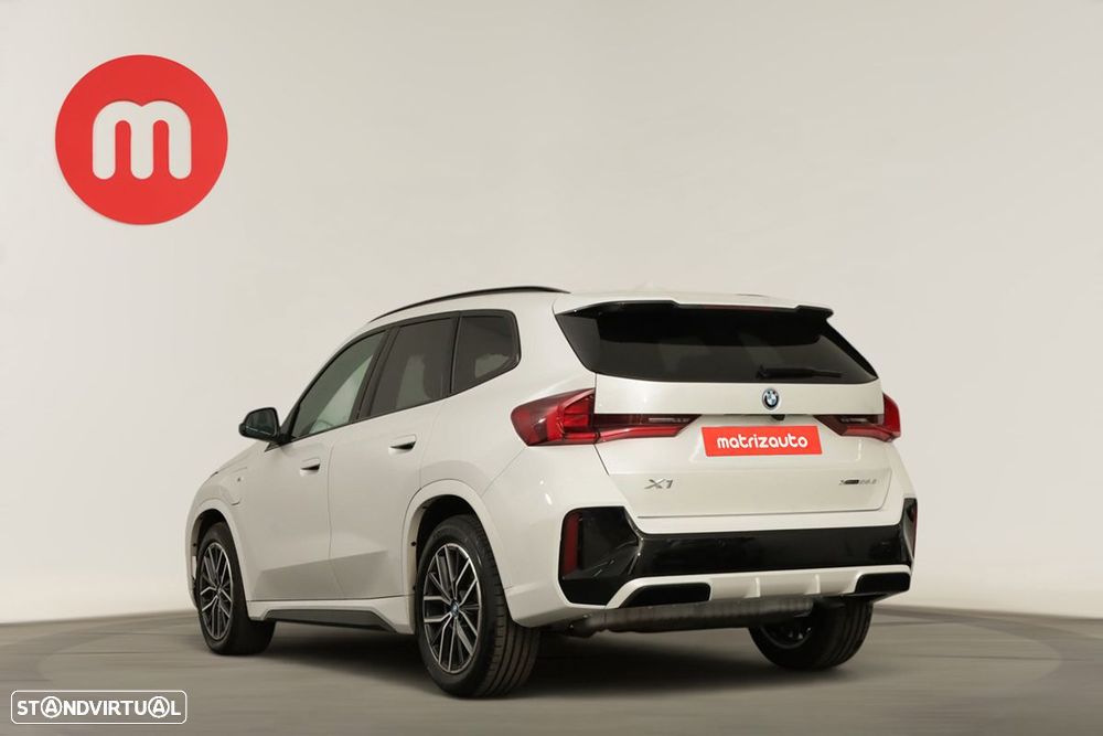 BMW X1 xDrive25e Pack Desportivo M - 3