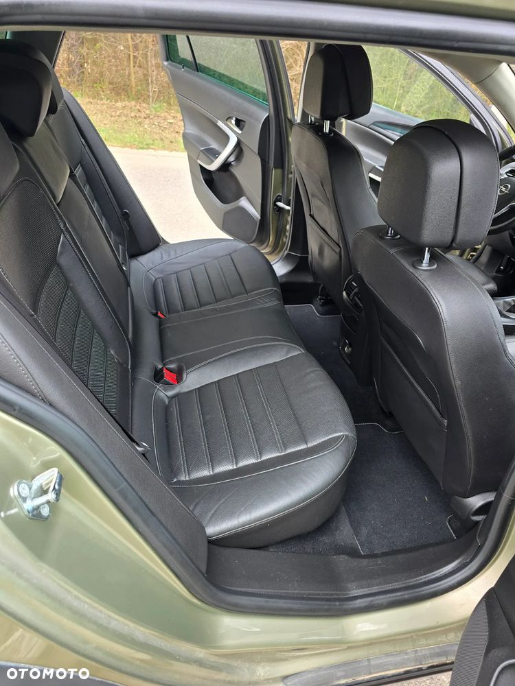 Opel Insignia 2.0 CDTI Cosmo 4x4 S&S - 25