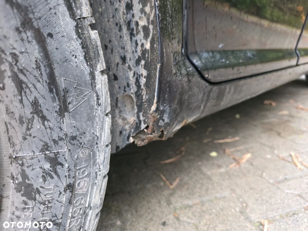 Volkswagen Golf - 14