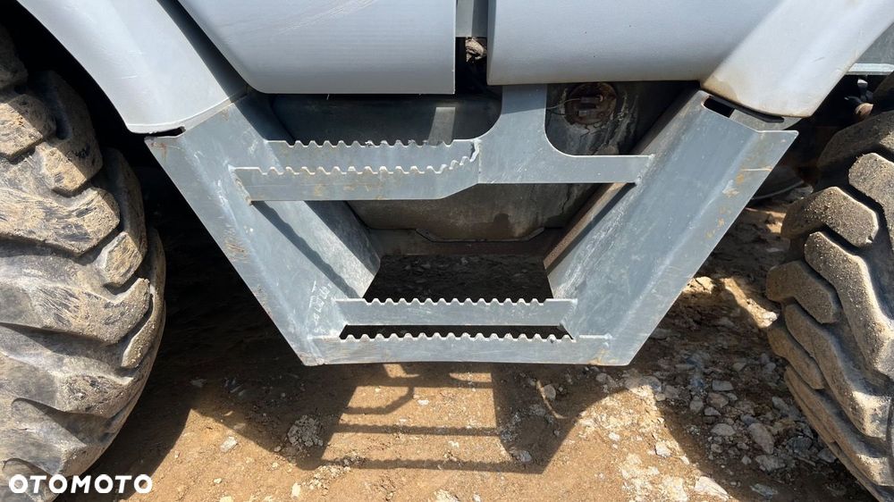 Kramer 380 4X4 - 37