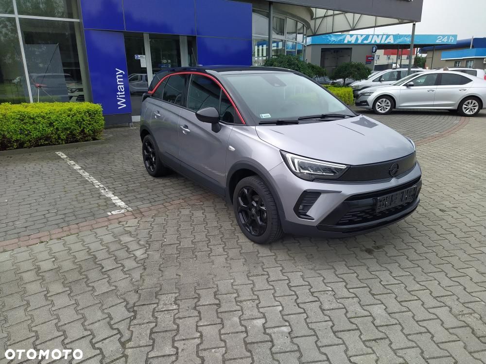 Opel Crossland 1.2 T GS Line - 3