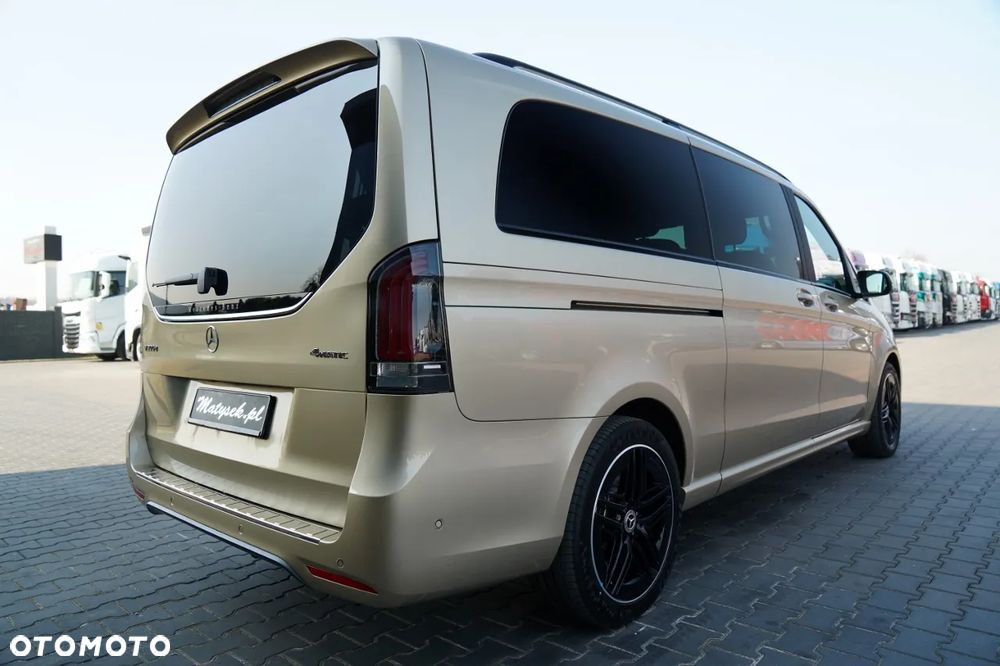 Mercedes-Benz Klasa V 300 d 4-Matic 9G-Tronic Exclusive (ekstra d³) - 13