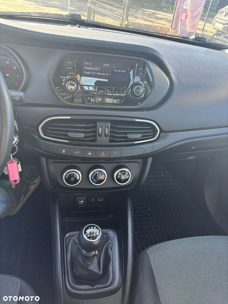 Fiat Tipo - 25