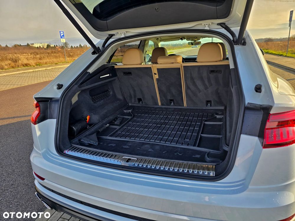 Audi Q8 SUV TFSI quattro 250 kW tiptronic S line business - 39