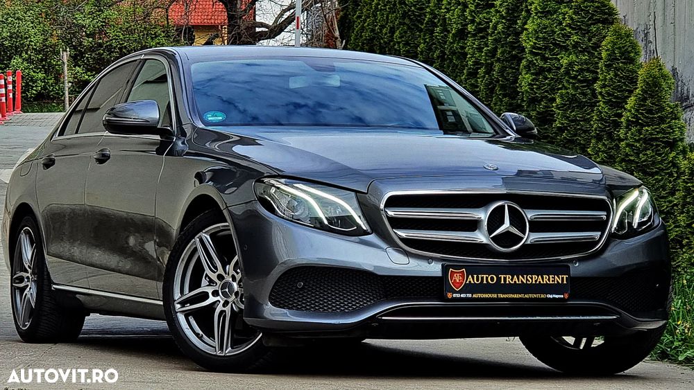 Mercedes-Benz E 200 9G-TRONIC Exclusive - 1