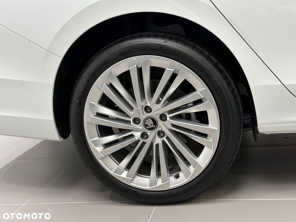 Skoda Superb 2.0 TSI 4x4 L&K DSG - 8