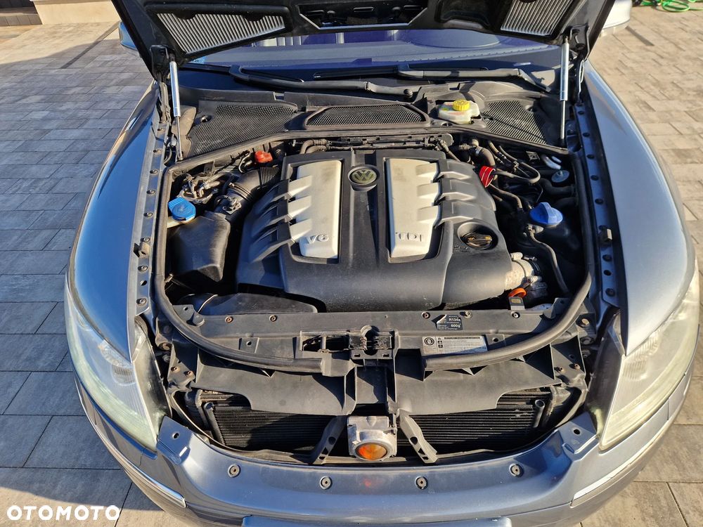 Volkswagen Phaeton 3.0 V6 TDI DPF 4MotION Automatik (4 Sitzer) - 15