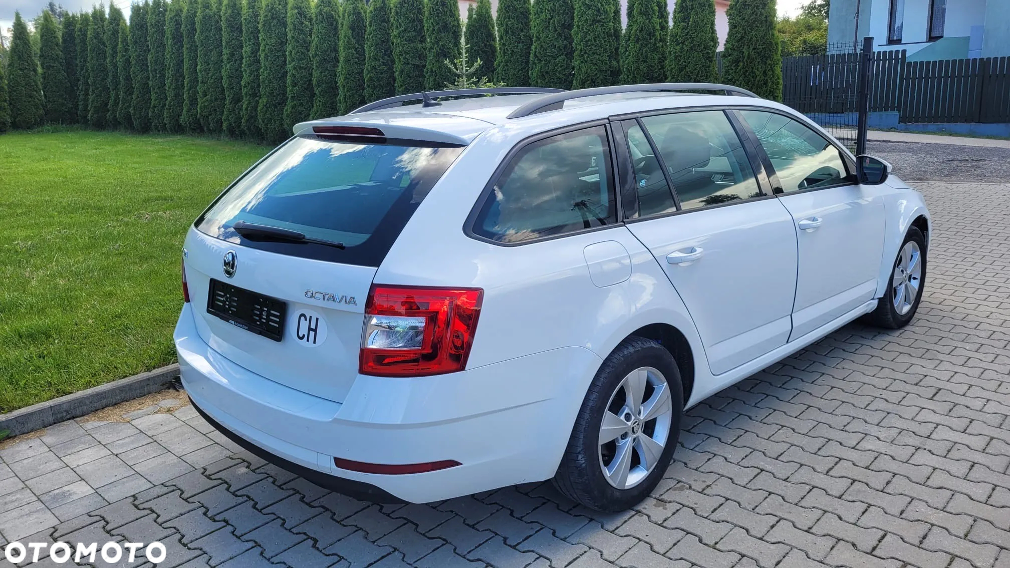 Skoda Octavia 1.5 TSI ACT Clever DSG - 4