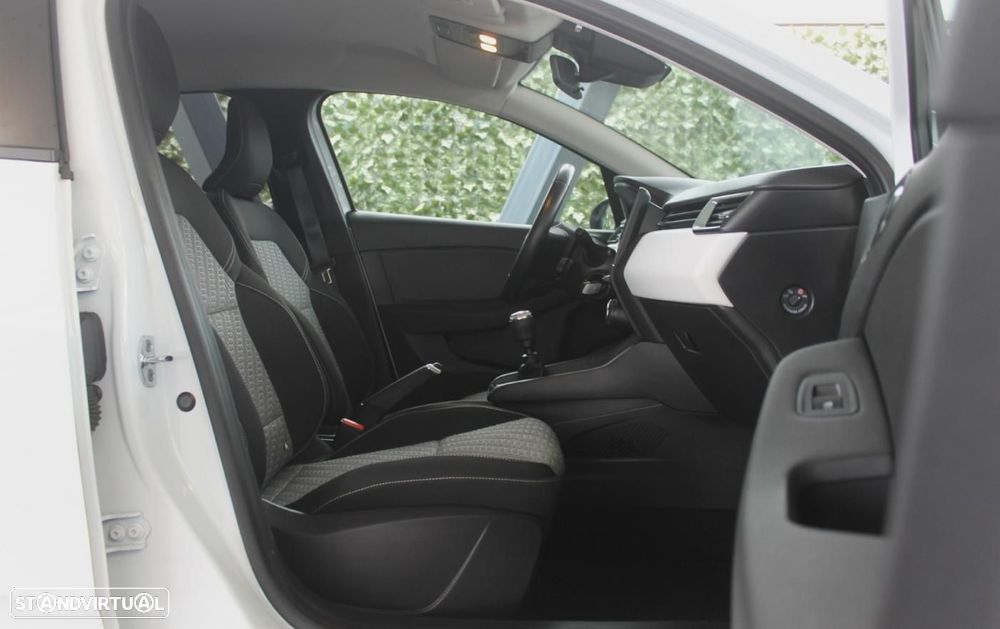 Renault Clio 1.0 TCe Limited Bi-Fuel - 13