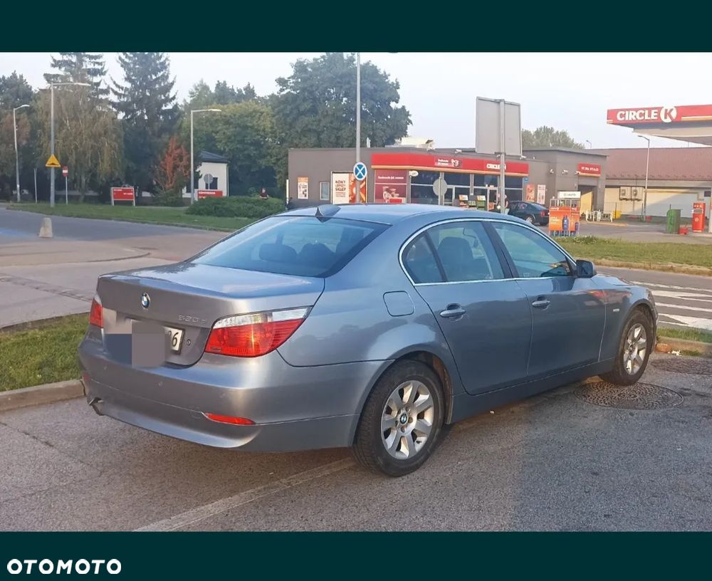 BMW Seria 5 520d - 2