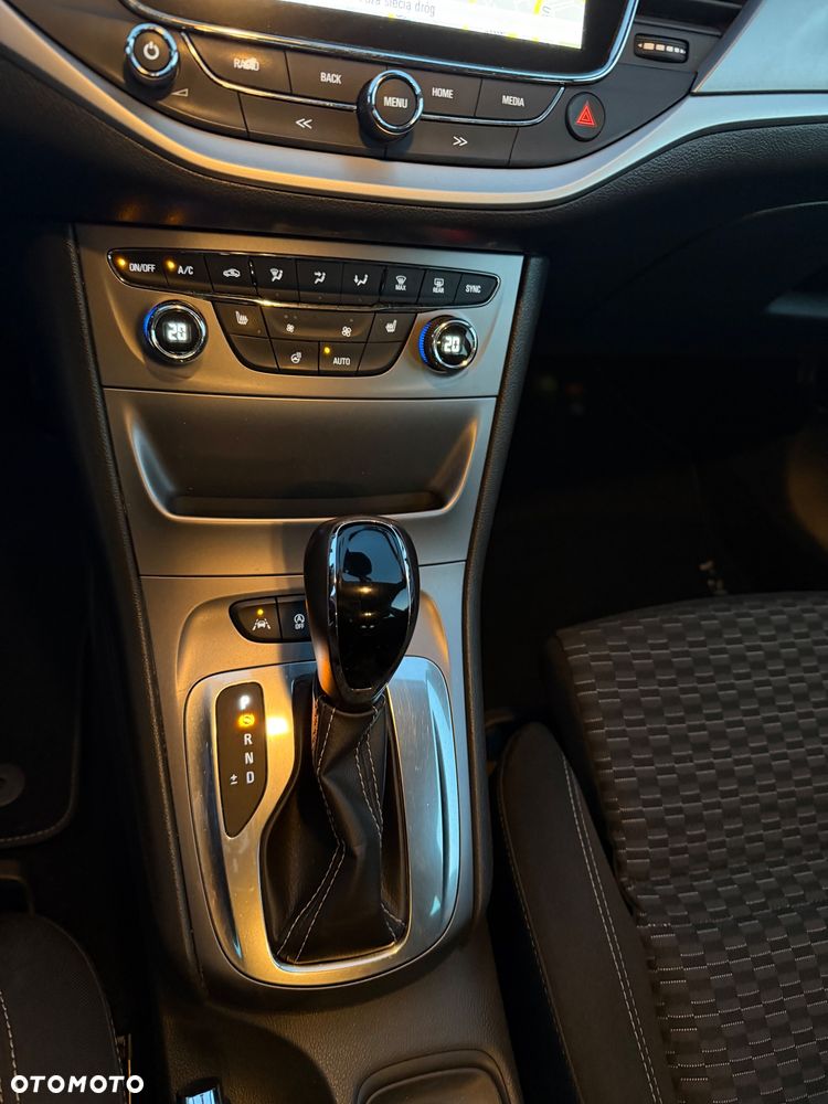 Opel Astra 1.4 Turbo Start/Stop Automatik Business - 13