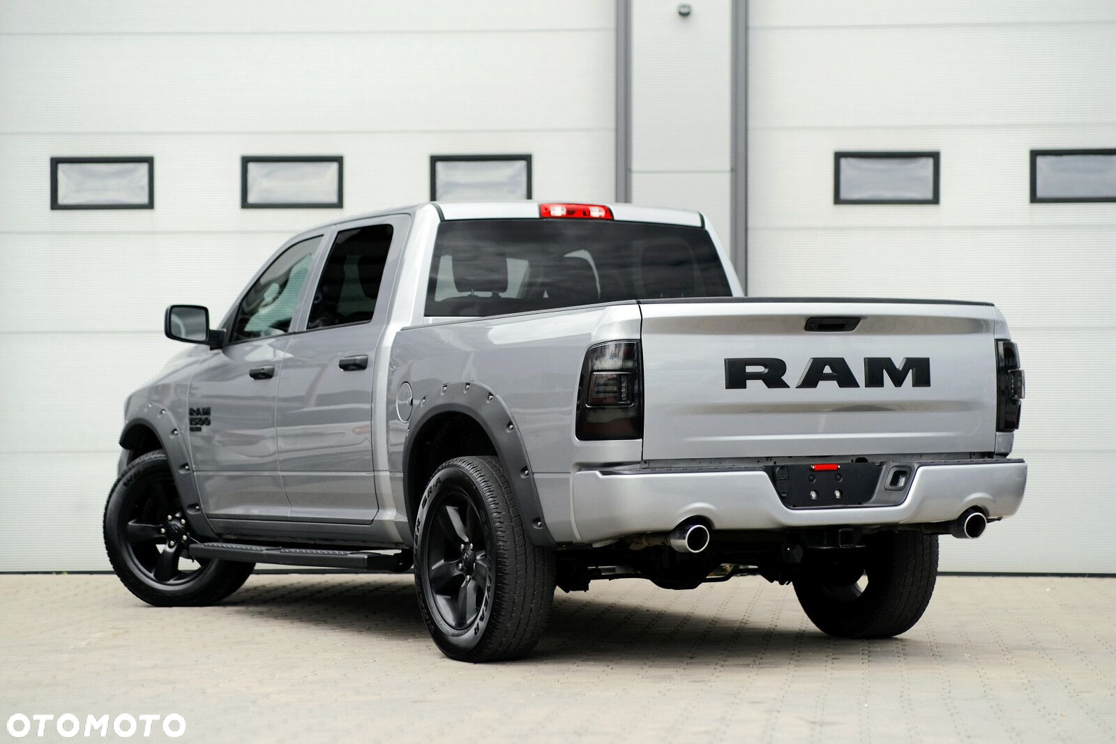 RAM 1500 - 11