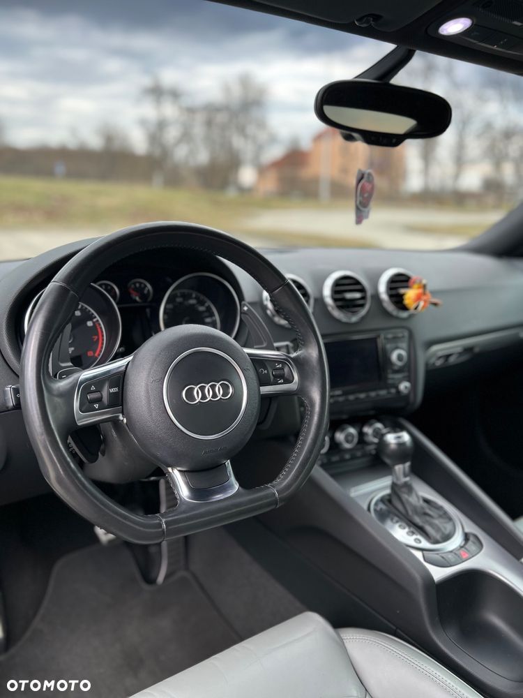 Audi TT Coupé 2.0 TFSI quattro S tronic - 5