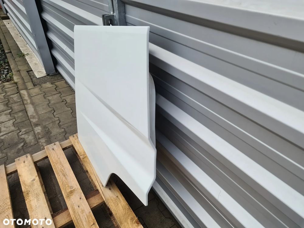 KLAPKA DRZWICZKI SCHOWKA PRAWE RENAULT RANGE GAMA T C K - 3