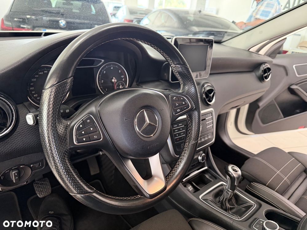Mercedes-Benz Klasa A 200 d - 15